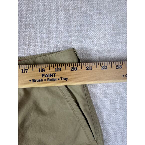 Columbia Men’s 40 Tan 10" Inseam Cargo / Chino Shorts Outdoor / Casual Style - Picture 5 of 7